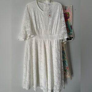 Bohemian inspired lace dress in size 2XL. NWT